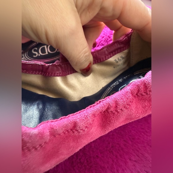 Tod's Fuchsia and Navy Suede Belted Cap Toe Ballet Flats - Picture 2 of 9